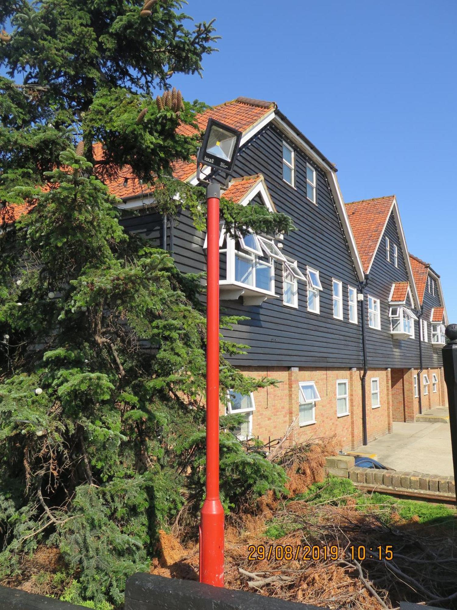 Oyster Fleet Hotel Canvey Island Bagian luar foto